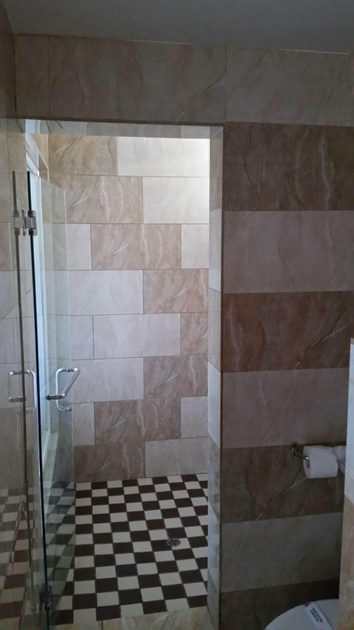 אנסנאדה Hotel Azteca Inn מראה חיצוני תמונה