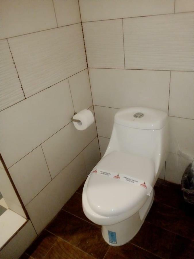 אנסנאדה Hotel Azteca Inn מראה חיצוני תמונה